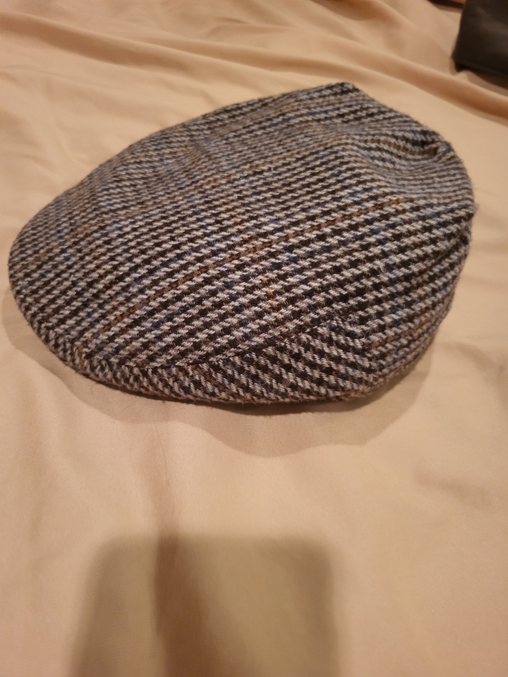 3 Barbour Flat Caps Brown - Picture 4 of 9